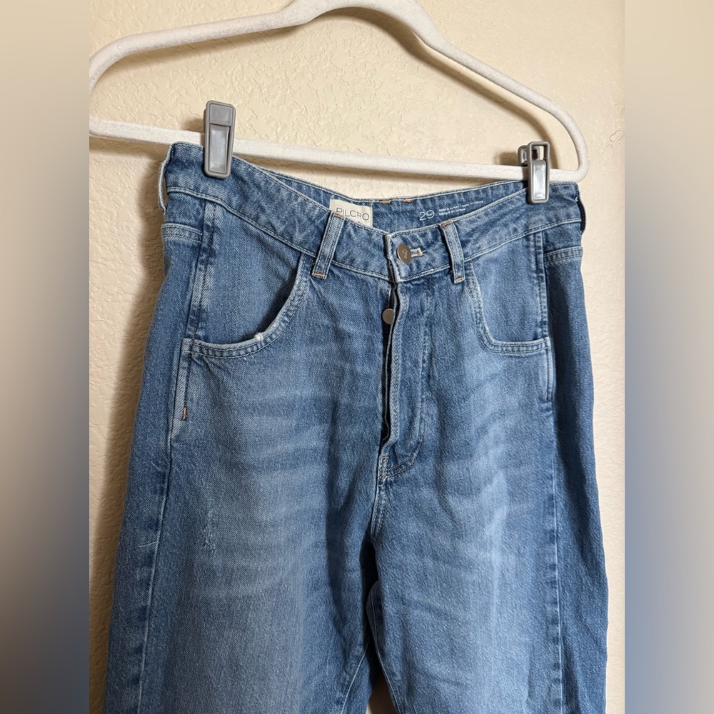 PILCRO reworked high rise tapered jeans size 29 in blue barrel‎ balloon - Picture 5 of 9
